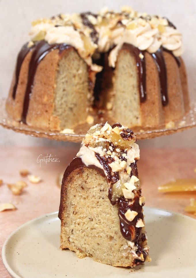 Banana Butterfinger Cake