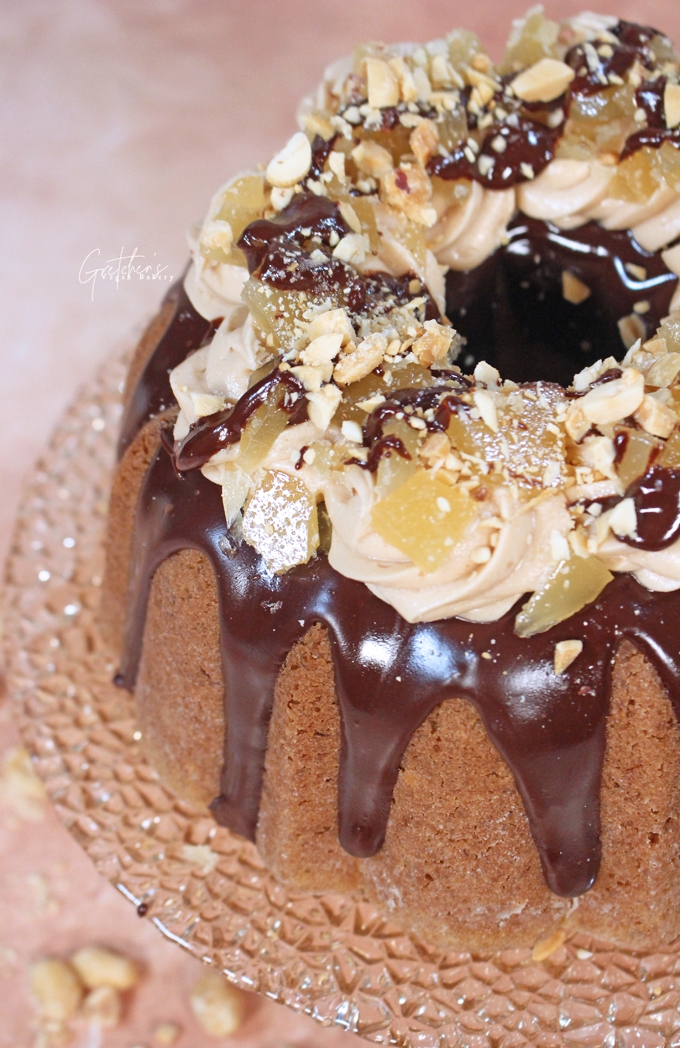 Banana Butterfinger Cake