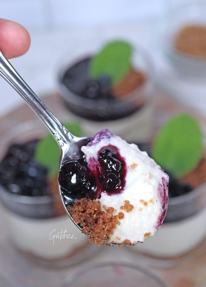 Blueberry Cheesecake Cups