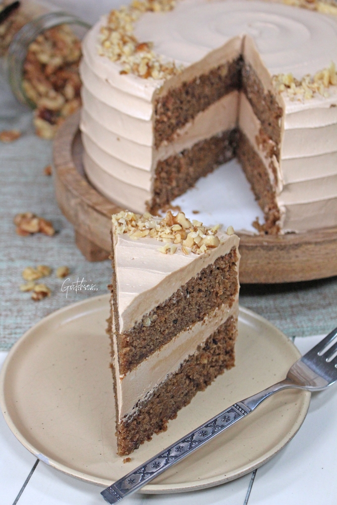Hungarian Walnut Cake