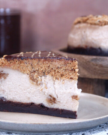 Butterfingers Cheesecake