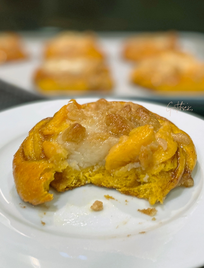 peach cheese danish