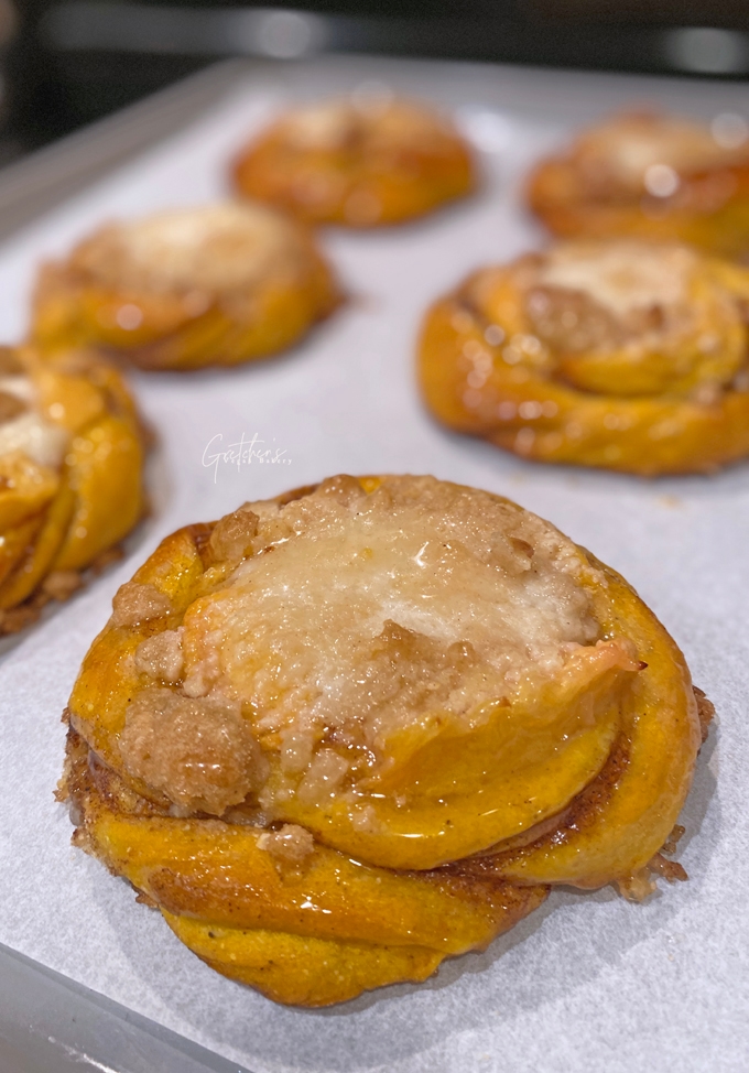peach cheese danish