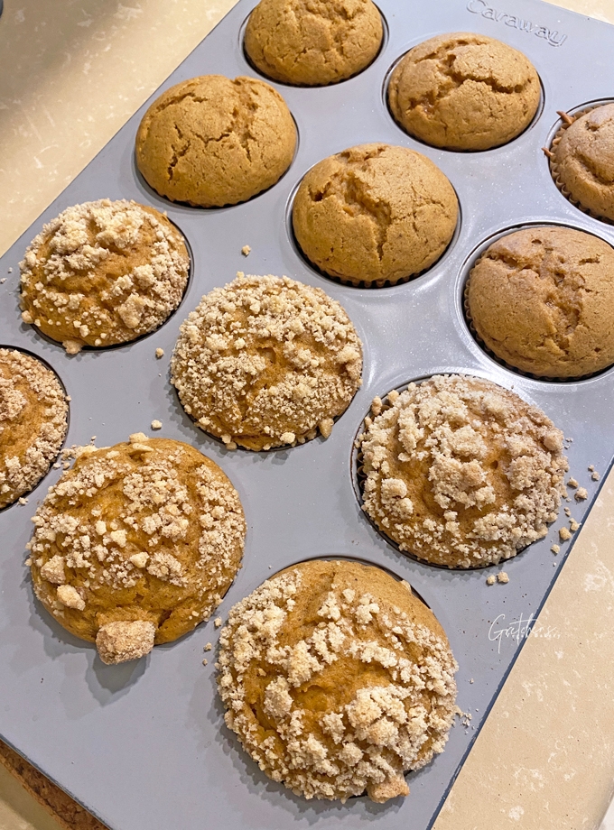 Pumpkin Crumb Muffins